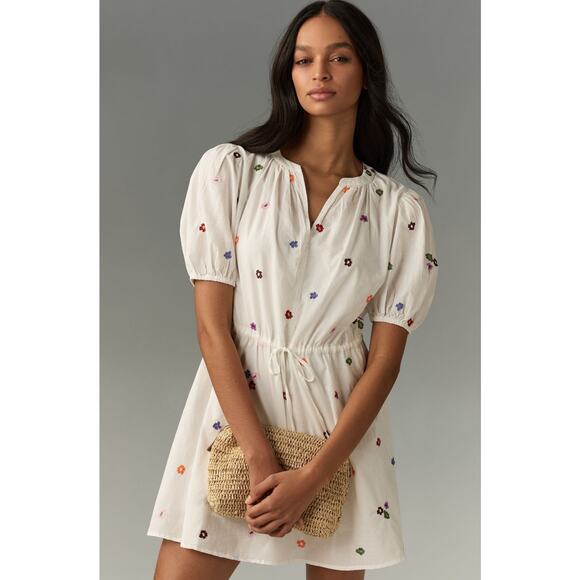 Anthropologie Dresses & Skirts - nwt ANTHROPOLOGIE VELVET by Graham and Spencer Embroidered Deess